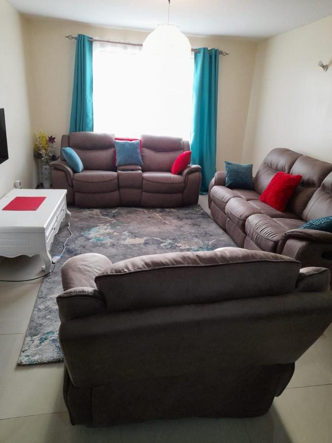 Jacky'S Milimani Suites Nakuru Exterior photo